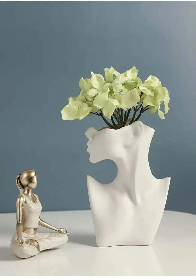 Modern ceramic woman body model vase with flowers for home decor