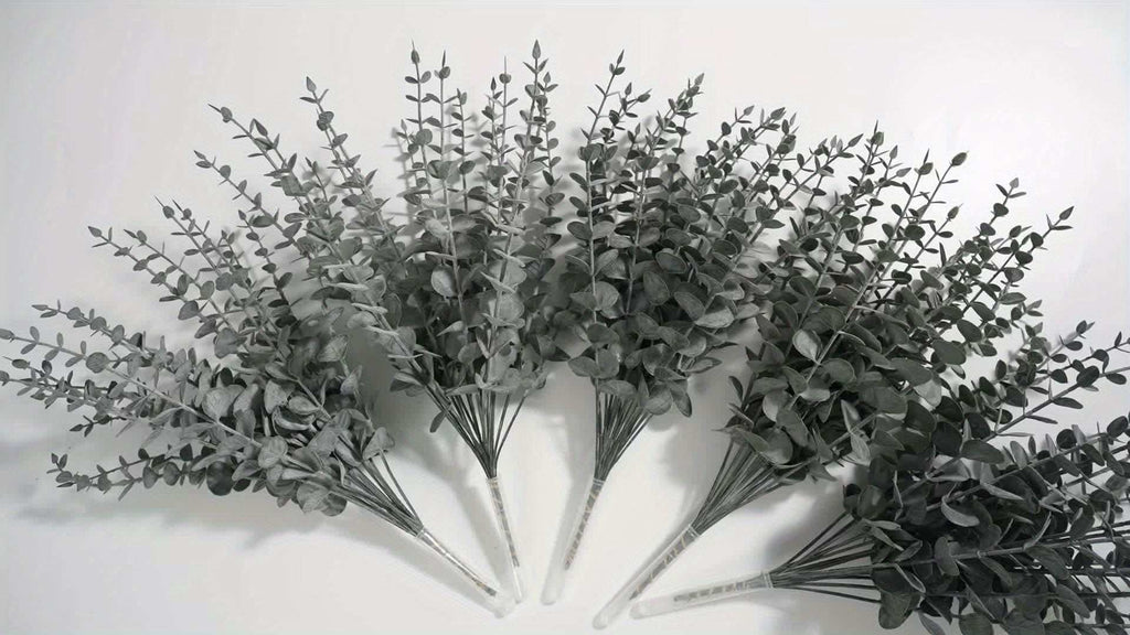 18pcs realistic artificial eucalyptus stems with lifelike green leaves for home decor and wedding bouquets